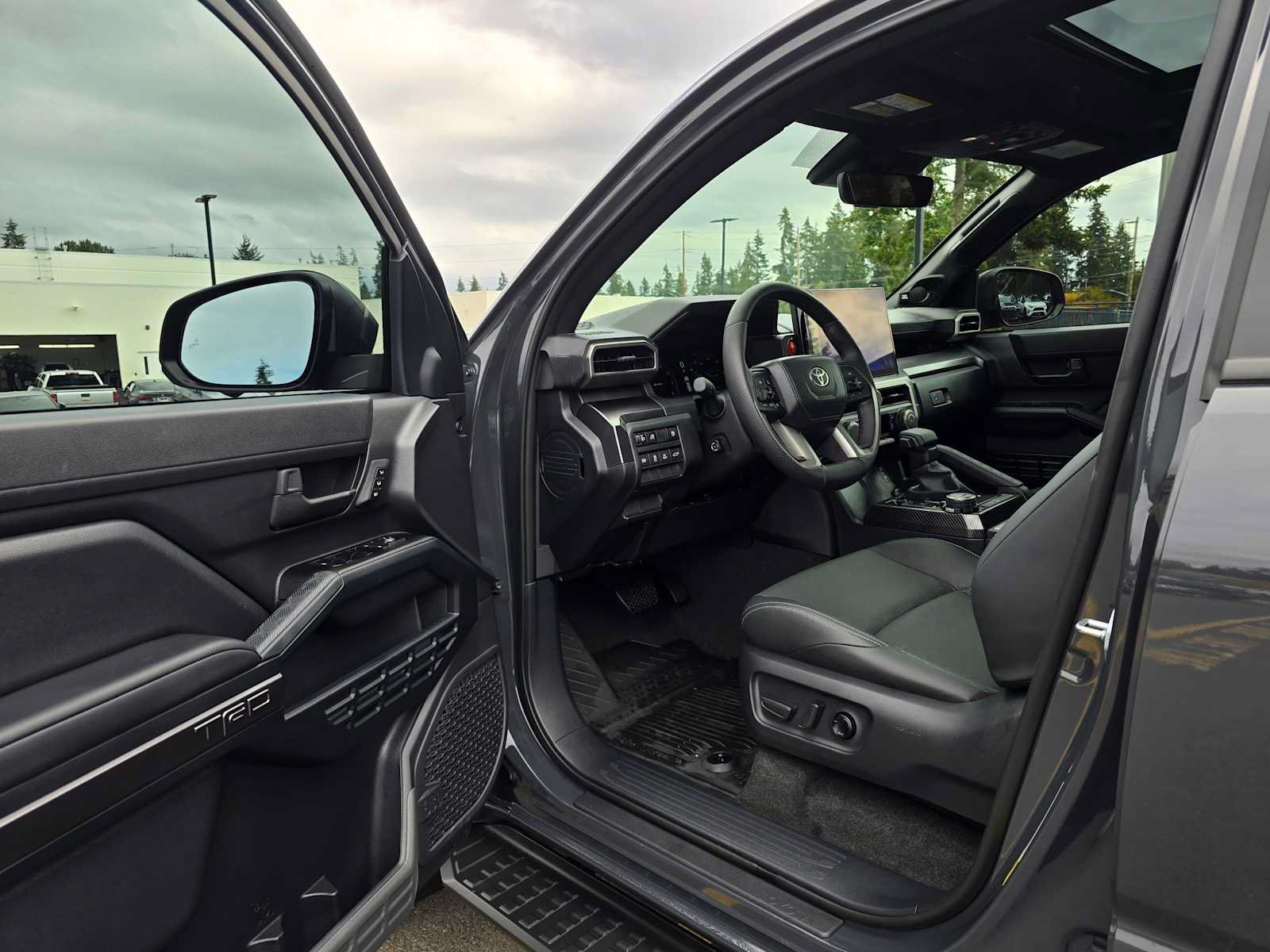 Used 2026 Toyota 4Runner TRD Off-Road Premium AWD/4WD image 19