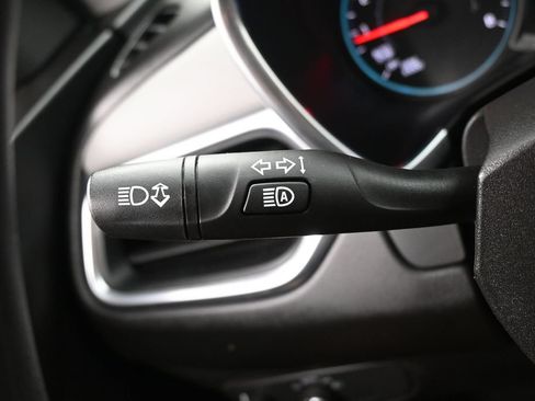 Used 2022 Chevrolet Equinox LT FWD image 32