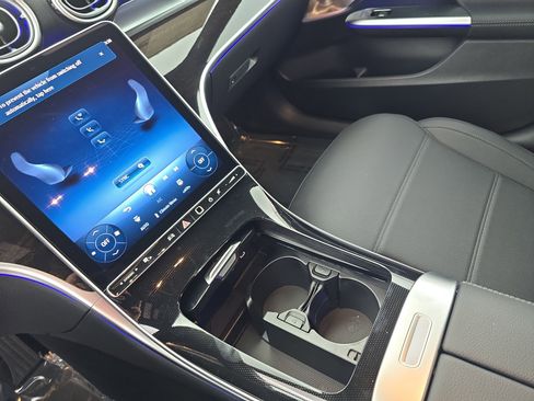 New 2026 Mercedes-Benz C 300 4MATIC Sedan image 24
