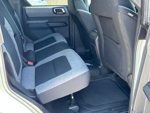 Used 2023 Ford Bronco Big Bend AWD/4WD image 16