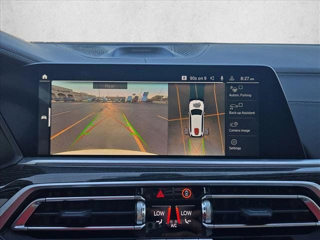 Used 2022 BMW X7 M50i w/ Executive Package AWD/4WD image 14