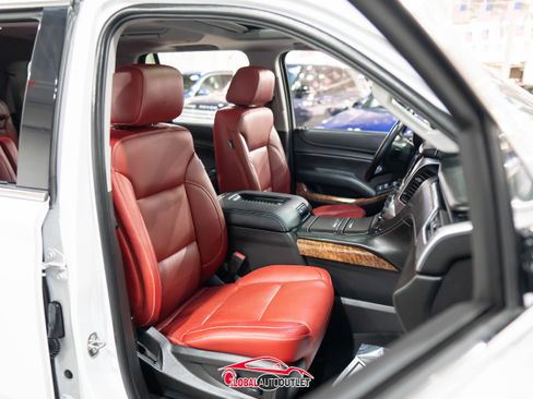 Used 2019 Chevrolet Tahoe Premier w/ Premier Plus Edition image 17