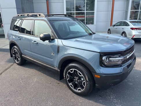 Used 2025 Ford Bronco Sport Outer Banks w/ Outer Banks Tech Package+ image 19