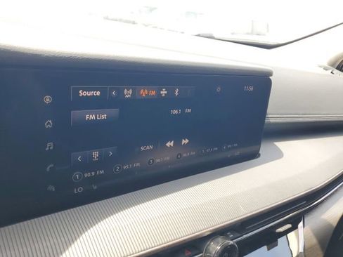 New 2025 Nissan Murano SV image 15