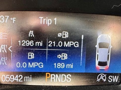 Used 2017 Ford Escape Titanium image 15