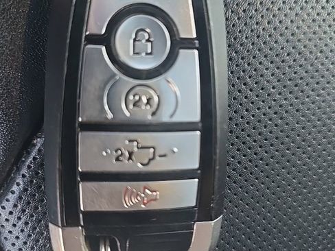 Used 2019 Ford F350 Platinum w/ Platinum Ultimate Package image 46