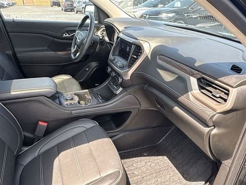 Certified 2023 GMC Acadia Denali w/ Denali Ultimate Package AWD/4WD image 28