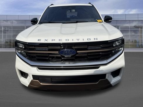 Used 2025 Ford Expedition King Ranch AWD/4WD image 9