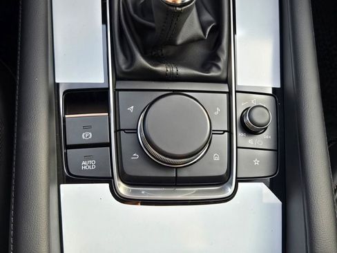 New 2026 MAZDA MAZDA3 2.5 S Hatchback w/ Premium Pkg image 27