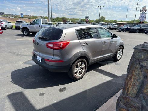 Used 2012 Kia Sportage LX FWD image 6