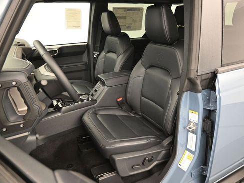 New 2025 Ford Bronco Outer Banks image 10