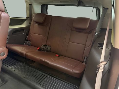Used 2016 Chevrolet Tahoe LTZ AWD/4WD image 19