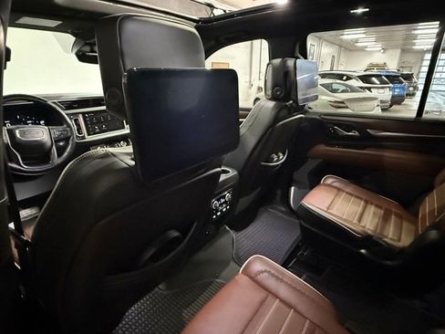 Used 2024 GMC Yukon Denali Ultimate image 30