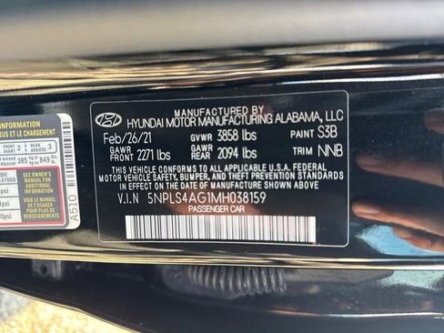 Used 2021 Hyundai Elantra SEL w/ Convenience Package image 18