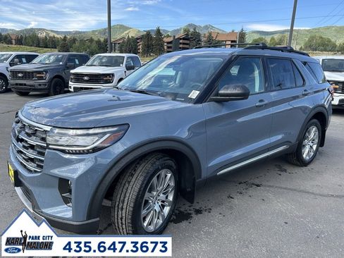 New 2025 Ford Explorer Active w/ Active Comfort Package image 7