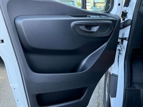 New 2026 Mercedes-Benz Sprinter 2500 image 18