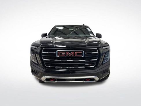 Used 2025 GMC Yukon XL AT4 image 11
