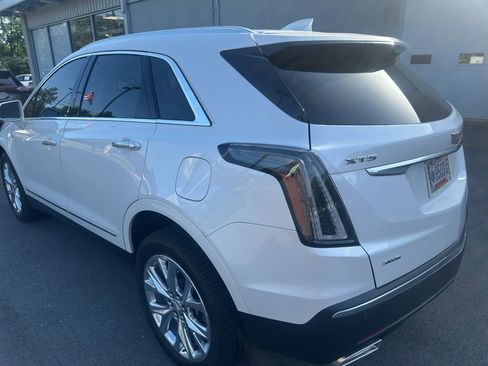 Used 2019 Cadillac XT5 Luxury w/ LPO, Radiant Package AWD/4WD image 6