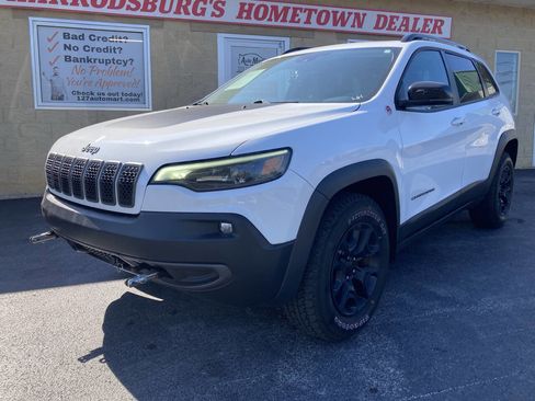 Used 2022 Jeep Cherokee Trailhawk w/ Sun, Sound & Nav Group image 2