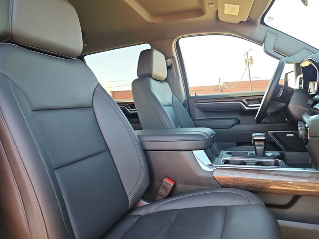 Used 2025 Chevrolet Silverado 1500 RST AWD/4WD image 21