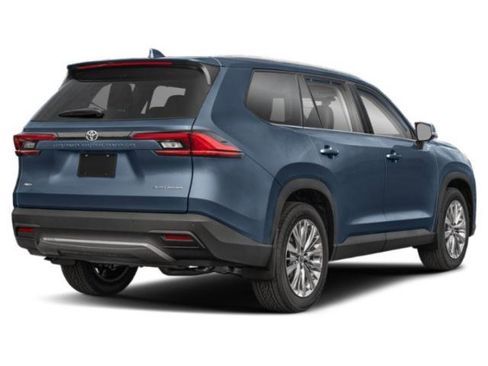 New 2026 Toyota Grand Highlander Platinum image 2