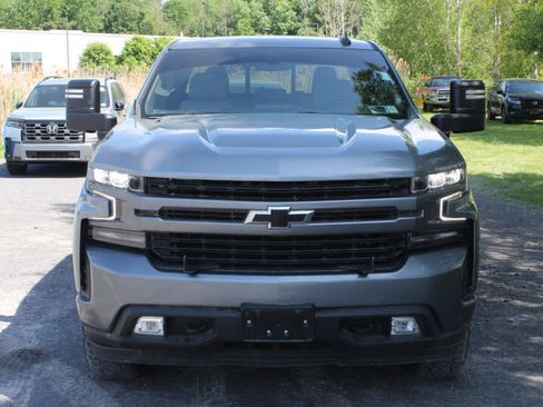 Used 2020 Chevrolet Silverado 1500 RST AWD/4WD image 2