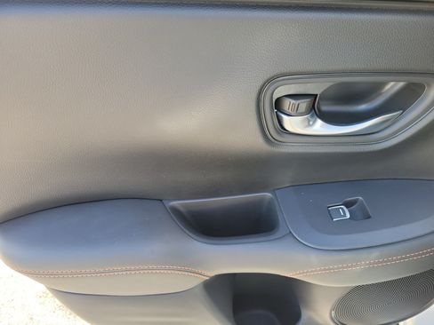 Certified 2024 Honda HR-V Sport image 16