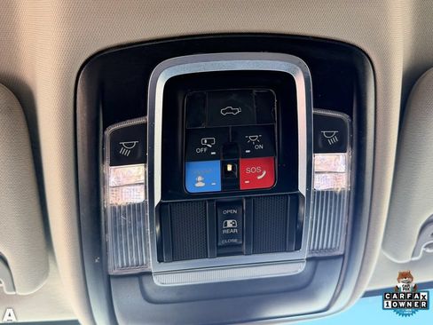 Used 2024 RAM 2500 Laramie AWD/4WD image 28