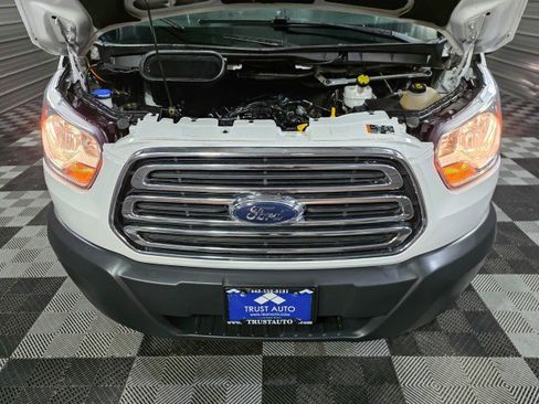 Used 2018 Ford Transit 350 XLT image 32