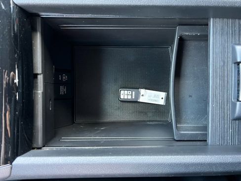 Used 2019 Honda Pilot Touring image 41