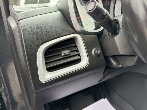 Used 2017 Chevrolet Equinox Premier w/ Enhanced Convenience Package image 30