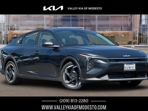 Used 2025 Kia K4 EX FWD image 1