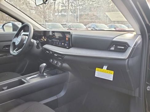 New 2026 Nissan Kicks S image 12