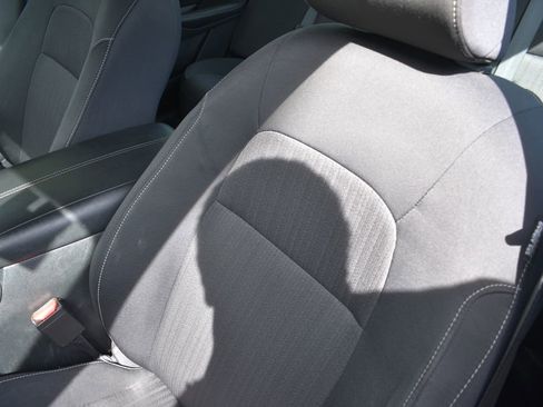 Used 2019 Nissan Altima 2.5 S FWD image 7