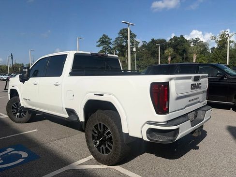 Used 2021 GMC Sierra 2500 AT4 w/ AT4 Premium Plus Package AWD/4WD image 6