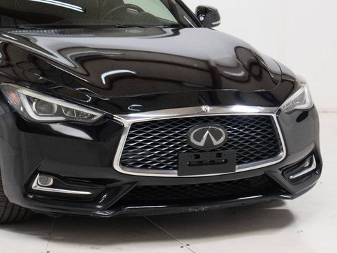 Used 2019 INFINITI Q60 3.0t Luxe image 10