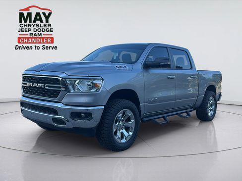 Used 2022 RAM 1500 Big Horn AWD/4WD image 3