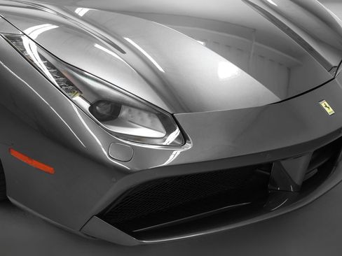 Certified 2018 Ferrari 488 Spider RWD image 5