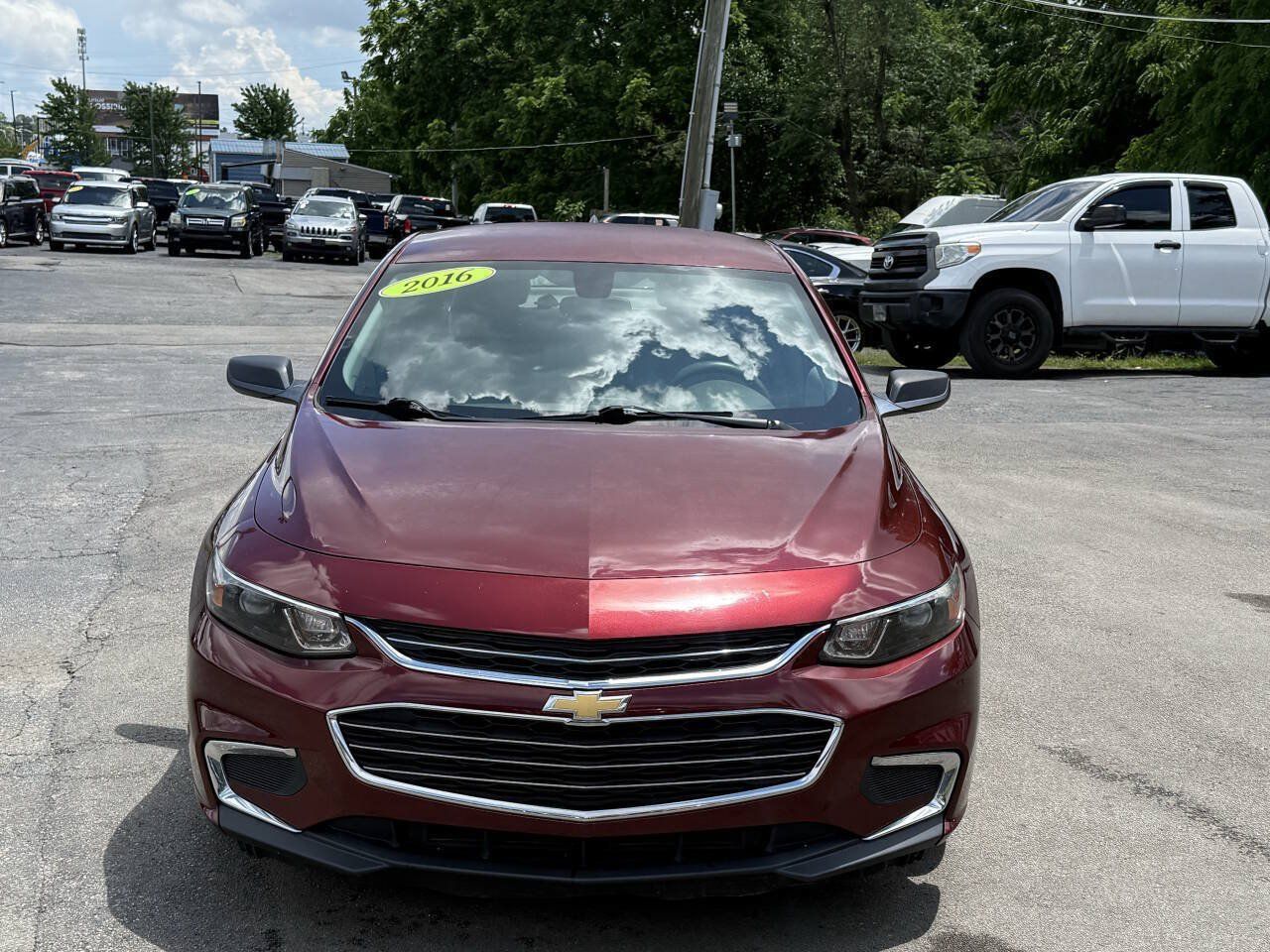 Used 2016 Chevrolet Malibu LS FWD image 2