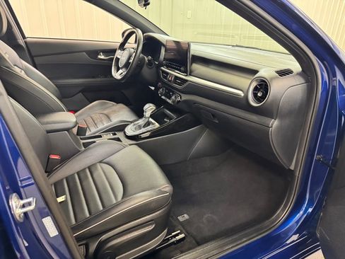 Used 2024 Kia Forte GT-Line w/ GT-Line Premium Package image 25
