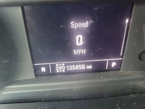 Used 2021 Chevrolet Silverado 2500 Custom w/ Custom Convenience Package image 10