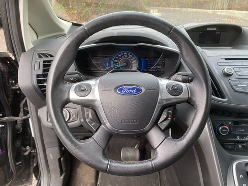 Used 2017 Ford C-MAX SE image 15