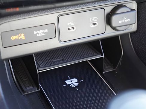 Used 2025 Honda Civic Sport image 27