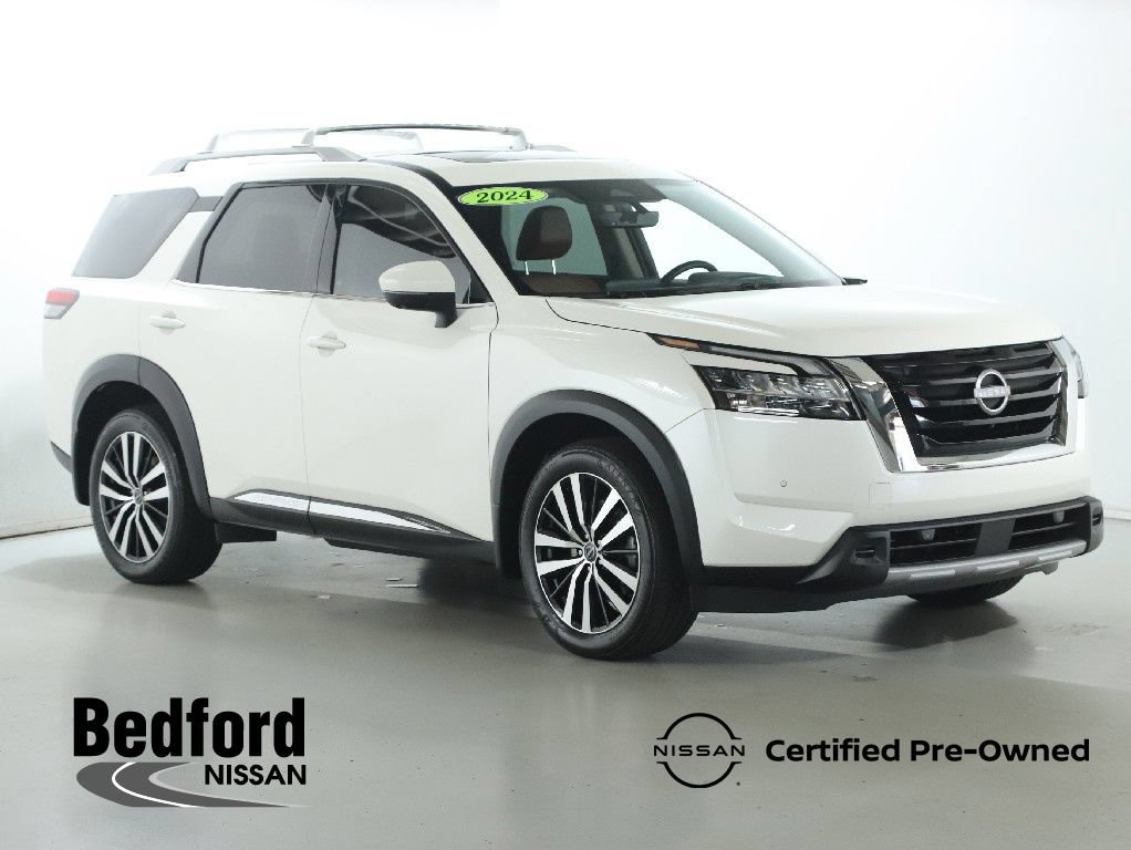 Certified 2024 Nissan Pathfinder Platinum w/ Cargo Package AWD/4WD image 1