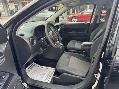 Used 2014 Jeep Compass Sport w/ Power Value Group AWD/4WD image 8