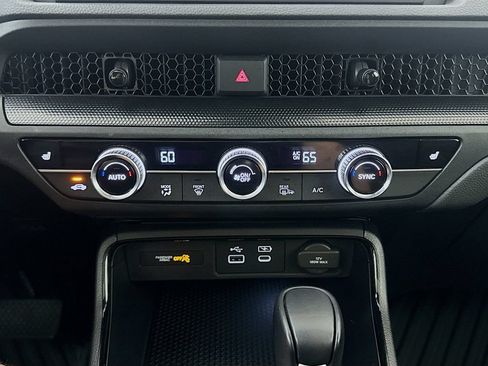 Used 2024 Honda CR-V Sport image 17