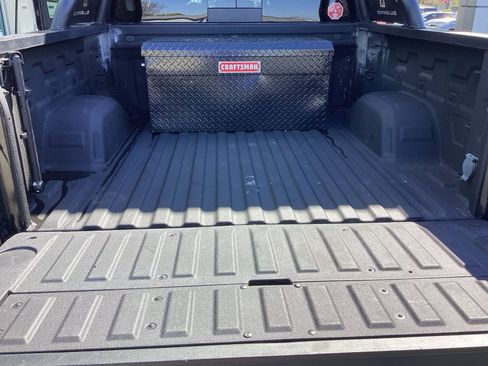 Used 2023 Chevrolet Silverado 1500 ZR2 w/ ZR2 Bison Edition AWD/4WD image 4