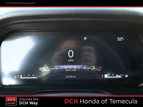 Used 2024 Jeep Grand Cherokee L Laredo image 9