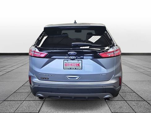 Used 2024 Ford Edge Titanium image 6