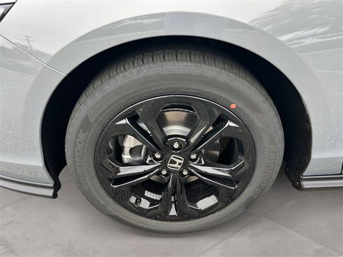 New 2025 Honda Accord SE image 14